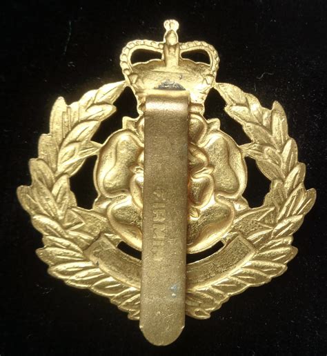 British: The Duke of Lancaster Regiment cap badge. Circa.2005 – Relic ...