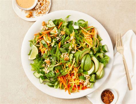 Cameron Diaz’s Summer Crunch Salad Recipe | goop