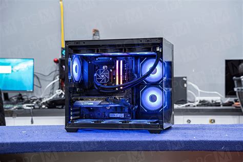 PC GAMING SUPER LUXURY i7 13700K- RTX 4070 Super 12GB