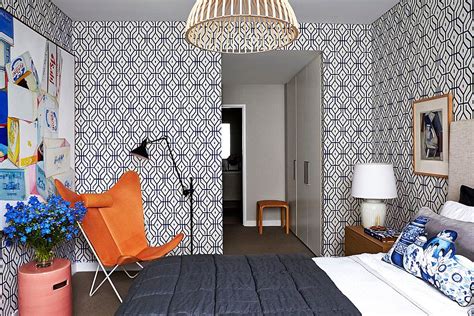 25 Awesome Rooms That Inspire You to Try Out Geometric Wallpaper