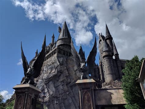 Harry Potter and the Forbidden Journey Ride Review - The Orlando Duo