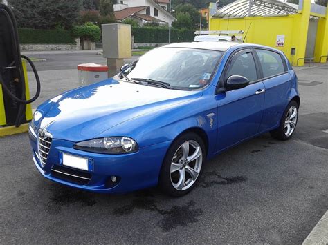 Alfa Romeo 147 Q2 - 1.9 JtdM 150cv - MY2010 - Blu Montecarlo - MI - ClubAlfa