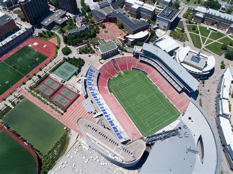 Carson Field at James Gamble Nippert Stadium – Stadiony.net