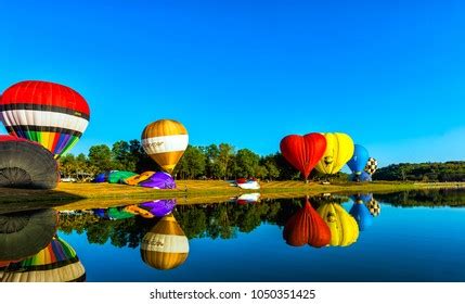 Singha Park International Balloon Festival 2018 Stock Photo 1050351425 | Shutterstock