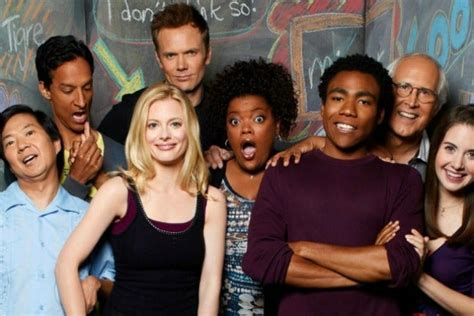 'Community' Cast to Reunite in Table Read for Coronavirus Relief ...