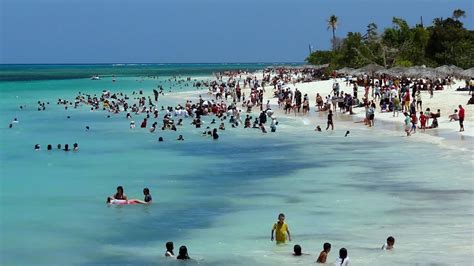 Guardalavaca Beach, Cuba - YouTube