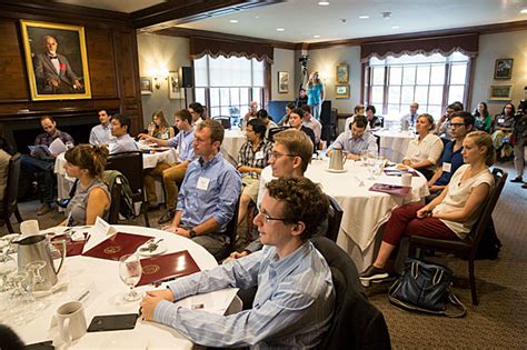 Chance to connect for new Harvard faculty — Harvard Gazette