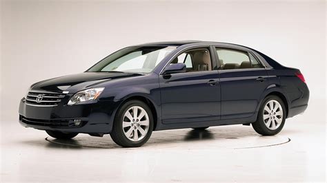 2005 Toyota Avalon