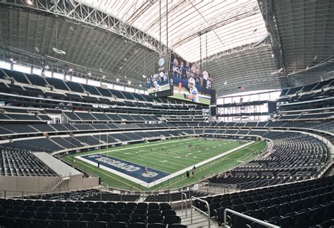 AT&T Stadium, Dallas Cowboys football stadium - Stadiums of Pro Football