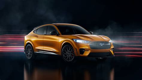 The 2021 Mustang Mach-E GT looks pretty epic in Ford's new Cyber Orange ...