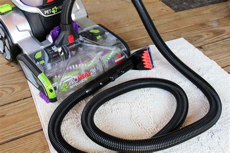 BISSELL ProHeat 2X Revolution Pet Pro Carpet Cleaner Review