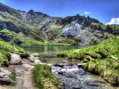 Top 10 Hikes and Walks in the Aosta Valley | Komoot