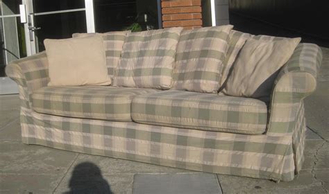 UHURU FURNITURE & COLLECTIBLES: SOLD - Plaid Sofa - $50