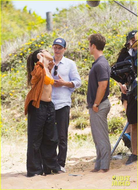 Sydney Sweeney & Glen Powell Hit The Beach To Film Mystery Rom-Com in ...