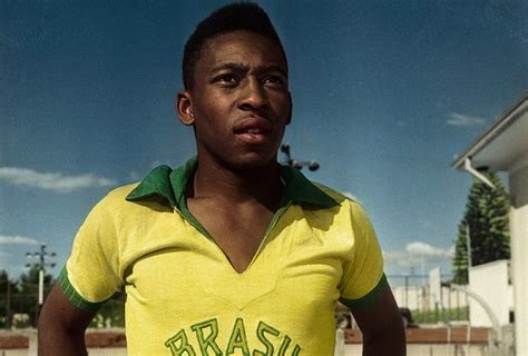 ‘Pelé’ Review: A National Treasure - The New York Times