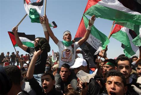 10,000 Palestinians join in Nakba Day protests - UPI.com