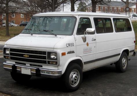 File:Chevrolet Sport Van.jpg - Wikipedia