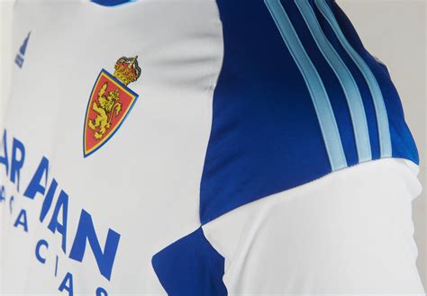 Real Zaragoza 2022-23 Home Kit