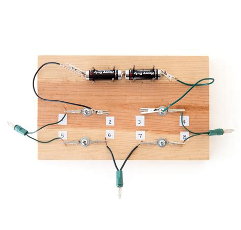 Circuit Workbench: Physics & Electricity Science Activity | Exploratorium Teacher Institute Project