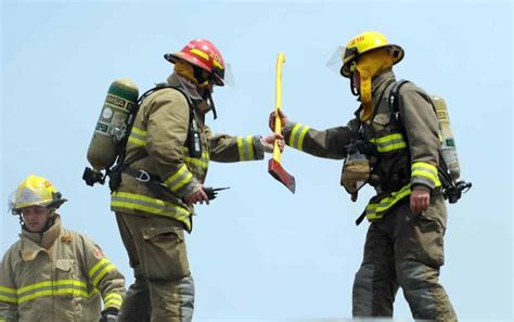 Peddlar’s Village at St. Jacobs market damaged by fire on roof