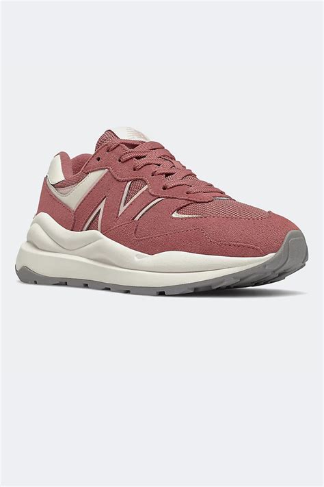 New Balance 5740 PINK | Stylerunner