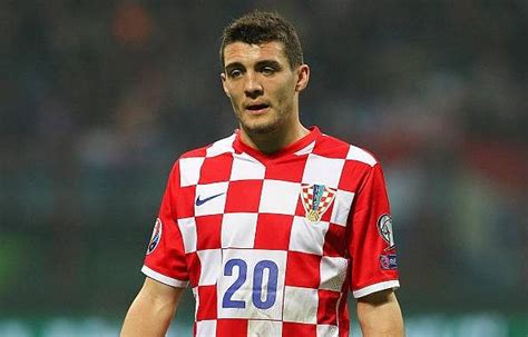 Video: Mateo Kovacic scores an audacious backheel lob for Croatia