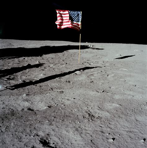 Apollo 11 the American Flag on the Moon - Apollo11Space