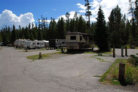 Yellowstone National Park - RV Camping | Yellowstone national park ...