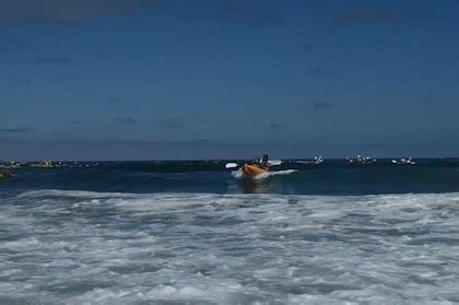 Sea Kayaking in La Jolla - CBS Los Angeles