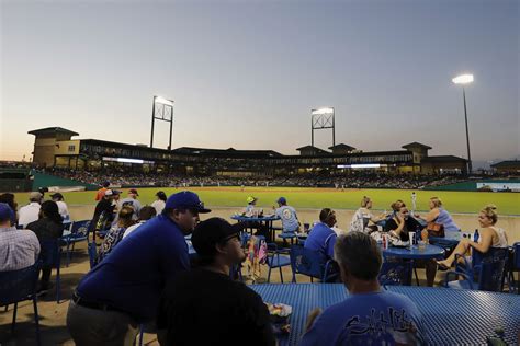 Sugar Land Skeeters plan for new four-team league, fans in stands