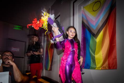 LGBTQ teens ‘Slay The Runway’ in fashion workshop made for queer youth like them | Colorado ...