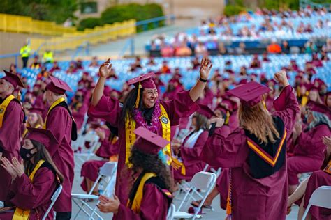 With 1,817 grads, Victor Valley College celebrates record-setting class during commencement ceremony