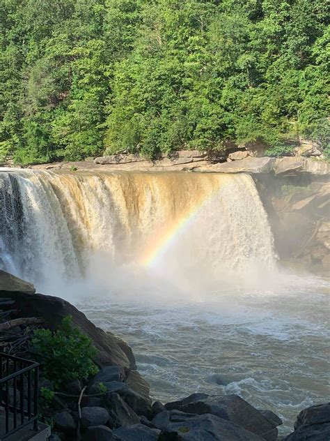 Cumberland Falls the Niagara of the South - STOCKPILING MOMS™