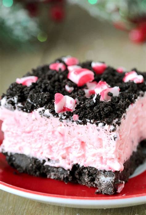 Easy Frozen Peppermint Dessert quick and easy holiday treat..