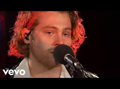 Listen: 5 Seconds of Summer give ‘Youngblood’ acoustic treatment – Talk Music To Me