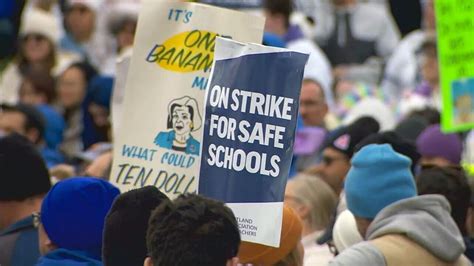 Union drops class-size cap proposal in Portland Public Schools teachers ...