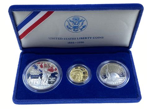 Lot - 1986 US Liberty 3 Coin Proof Set Gold and Silver