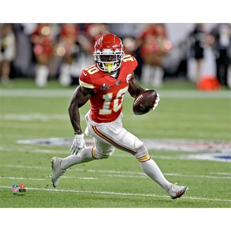 Super Bowl LIV Running: Tyreek Hill in Action