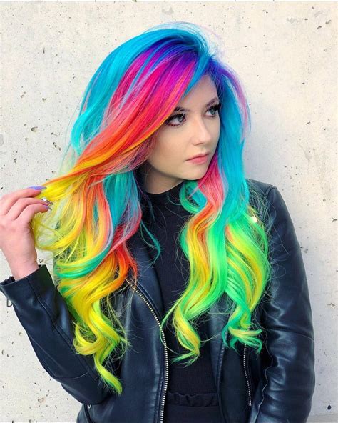 Rainbow Butterfly 🦋 🌈 Do you like it? Beautiful @xomerlissa ️ Vivid Hair Color, Hot Hair Colors ...