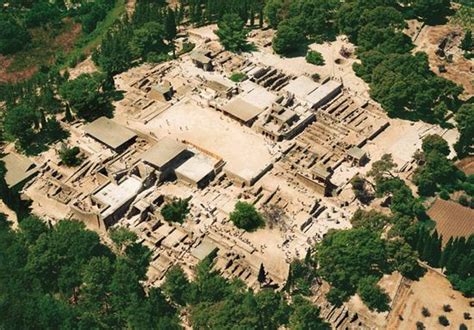 Aerial view of palace at Knossos, Crete (ca. 1700-1400) | Crete, Aerial ...