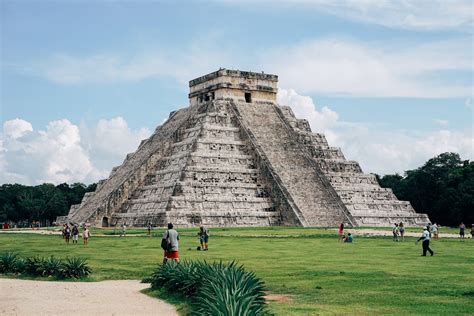 Ancient Mayan City With Pyramid-Like Buildings Found Deep In Mexican ...