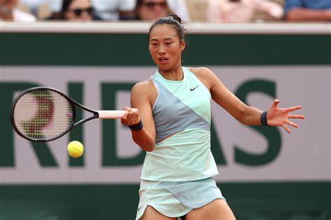 MATCH POINT: Q. Zheng def. S. Halep; Roland Garros 2R | Tennis.com