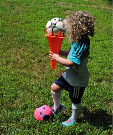 Ice Cream Cones Fun Soccer Game | Coaching American Soccer