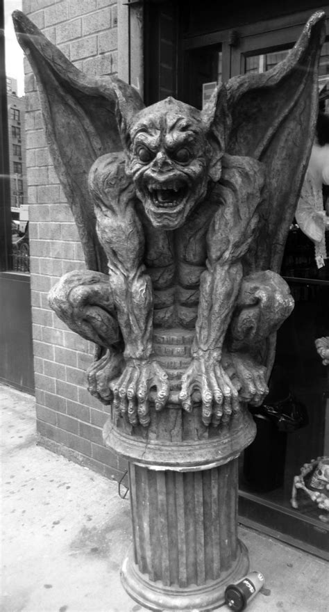 Gargoyle | Gothic gargoyles, Gargoyles, Statue