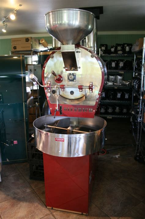 Coffee Roaster | Hawaiian coffee, Coffee roasters, Coffee roasting