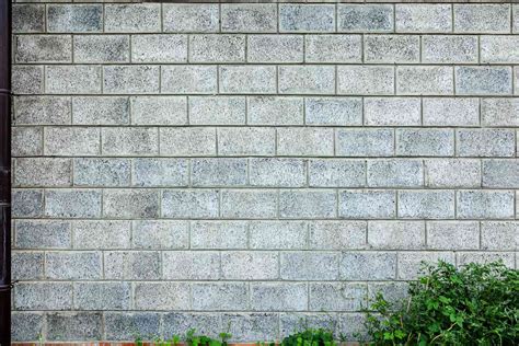 How to Build a Cinder Block Wall