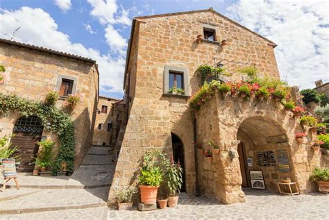 Civita di Bagnoregio: cosa vedere nella Città che Muore. Guida alla visita (2022)