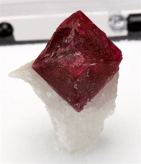 Spinel - Minerals For Sale - #1257938