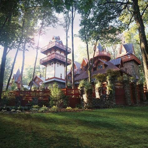 Landoll's Mohican Castle - Discover Mohican