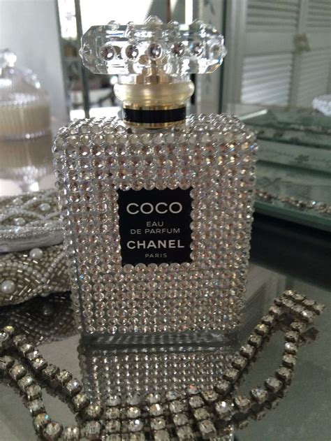 Channel, crystal bottle. Got this today. Love it💋 | Chanel decor, Chanel perfume bottle, Perfume ...